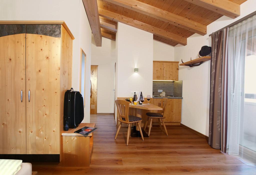 Hotel Haus Hintertux Habitación foto