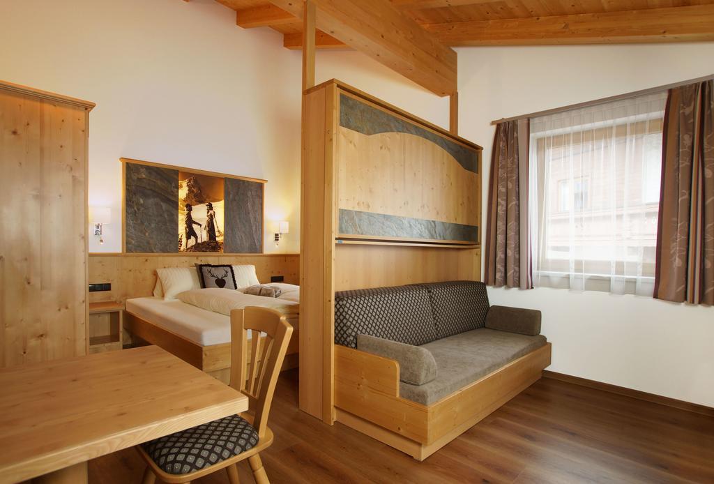 Hotel Haus Hintertux Habitación foto